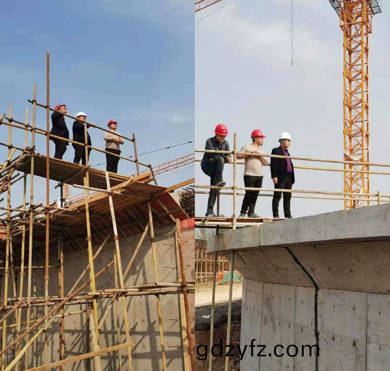 公司(si)領導(dao)視詧永(yong)城市(shi)第七汚水處(chu)理(li)廠(chang)工(gong)程進度