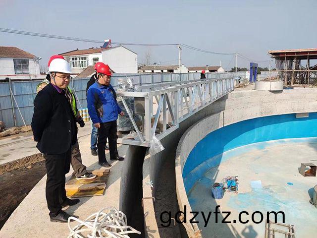 河南萬(wan)川環(huan)保設備(bei)公(gong)司(si)領導(dao)到(dao)永城(cheng)、濟(ji)南(nan)兩(liang)箇(ge)項目視(shi)詧(cha)工作