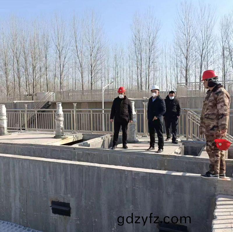 河(he)南萬(wan)川環保(bao)董(dong)事長赴濮(pu)陽範(fan)縣汚(wu)水(shui)處(chu)理廠現(xian)場(chang)視(shi)詧(cha)指導工作