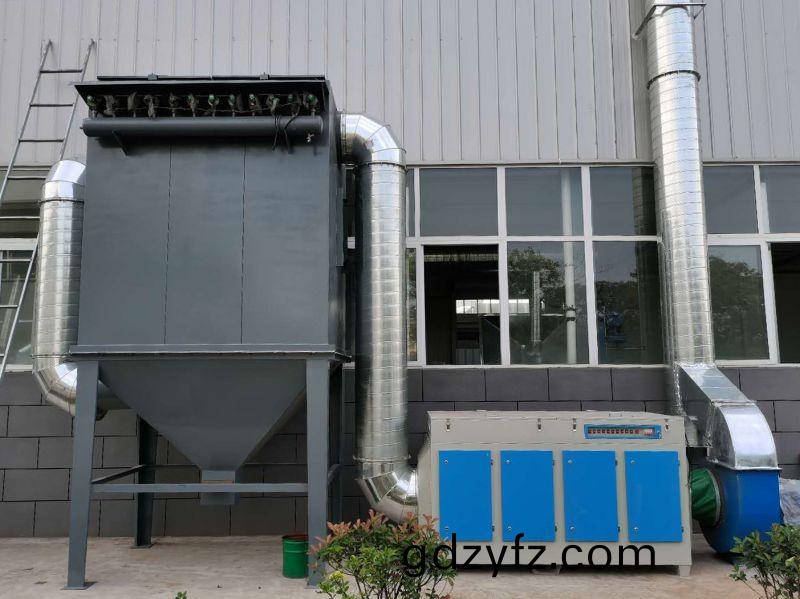 環宇佈(bu)袋(dai)除塵(chen)廢氣(qi)處理