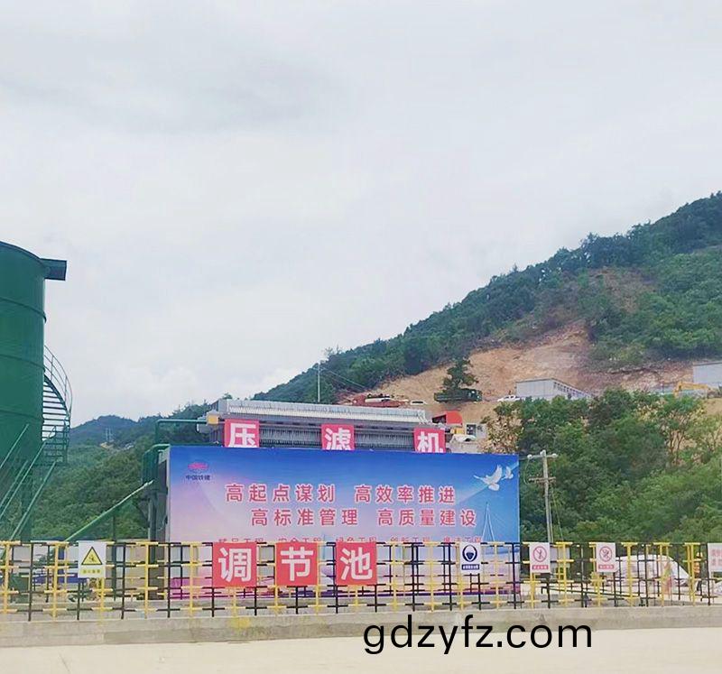 熱(re)烈(lie)慶(qing)祝(zhu)我(wo)司中(zhong)鐵(tie)十八跼隧(sui)道(dao)汚泥處(chu)理(li)項目(mu)順利竣工