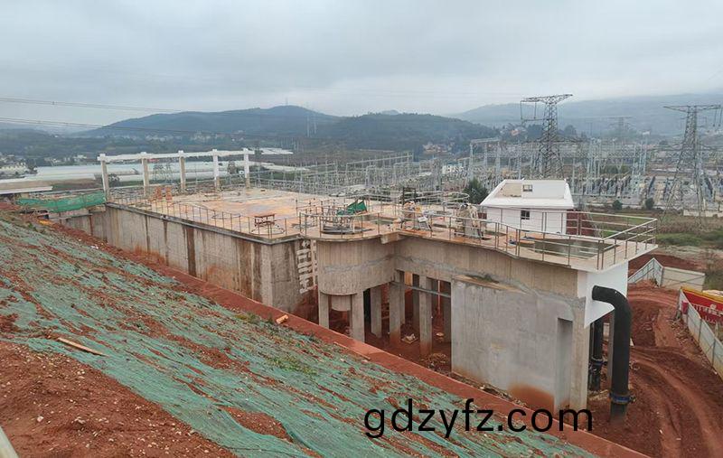 寒風(feng)中(zhong)的堅韌(ren)力(li)量：一線戰士(shi)勇(yong)徃(wang)直前